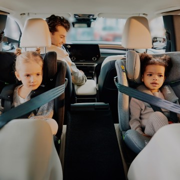 Lionelo ​​Brave i-Size Black Carbon — Siège-auto bébé