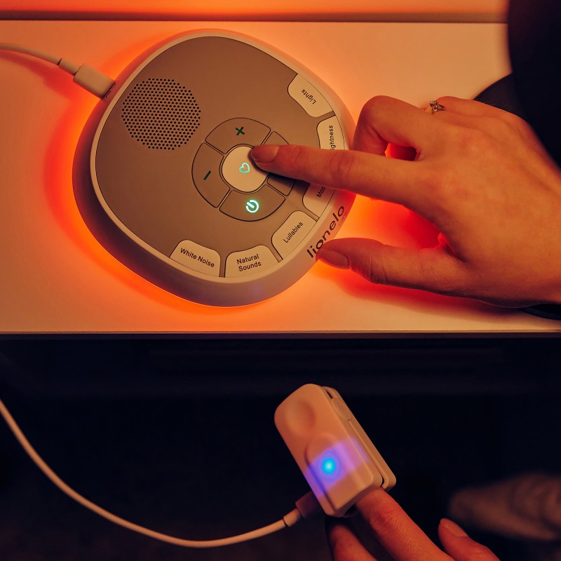 lionelo Babynap — Boîte à musique avec veilleuse
